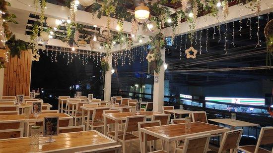 Sol's Halohalo and Desserts